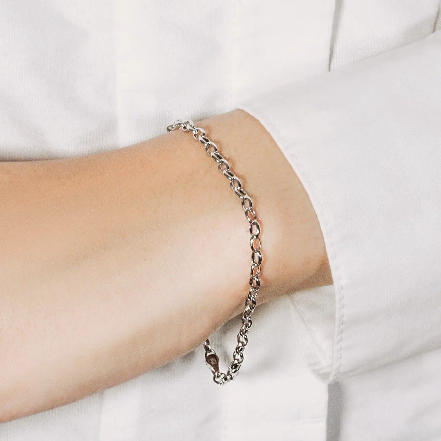 14k White Gold Oval Rolo Bracelet (3.20 mm) RCJ Bracelets CELESTIA LUXE JEWELLERS