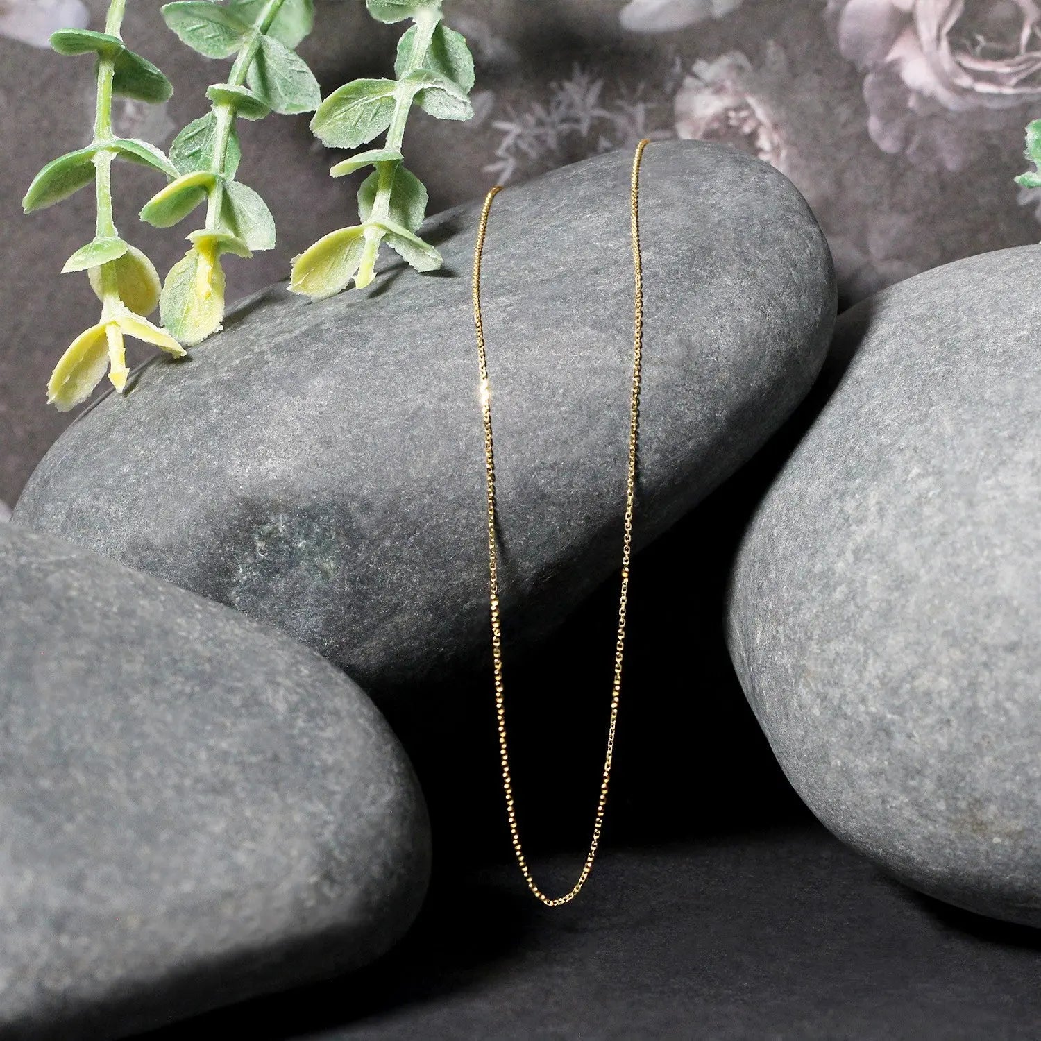 14k Yellow Gold Diamond Cut Cable Link Chain (0.68 mm) RCJ Chains  CELESTIA LUXE JEWELLERS