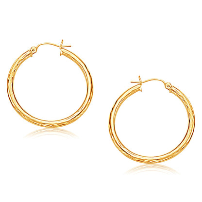 14k Yellow Gold Hoop Earring with Diamond-Cut Finish